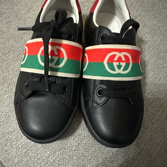 Gucci para niños size 10 - Picture 1 of 4